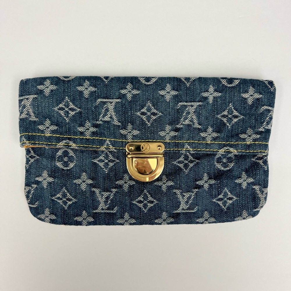Louis Vuitton Denim Pochette Plate Clutch